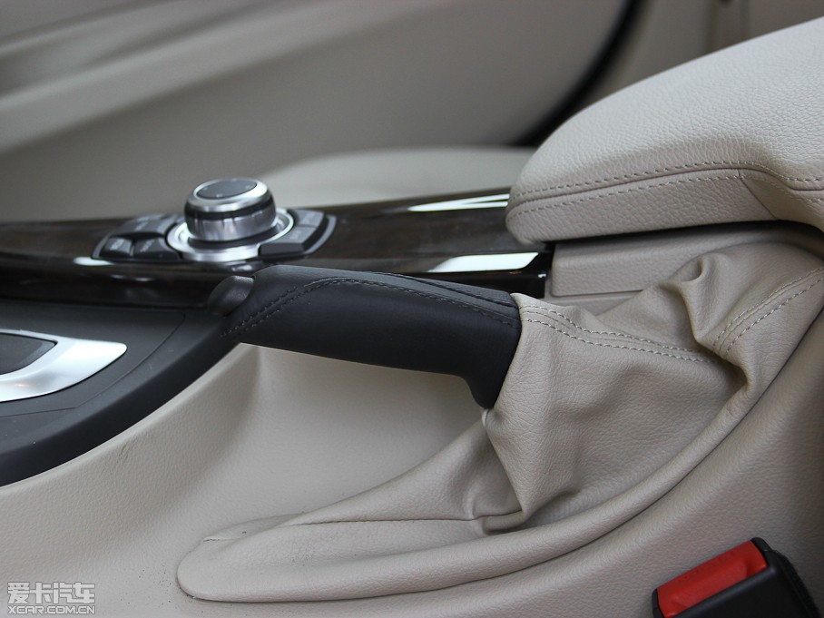 2013R3ϵ Ŀ 320Li AOӋb