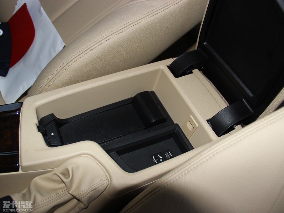 2013��R3ϵ �Ŀ� 320Li ���A�OӋ���b