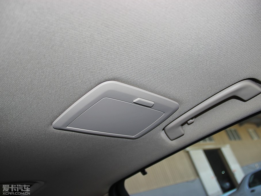 2013R3ϵ Ŀ 320Li AOӋb