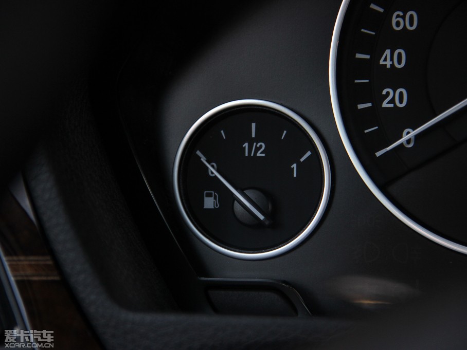 2013��R3ϵ �Ŀ� 320Li ���A�OӋ���b