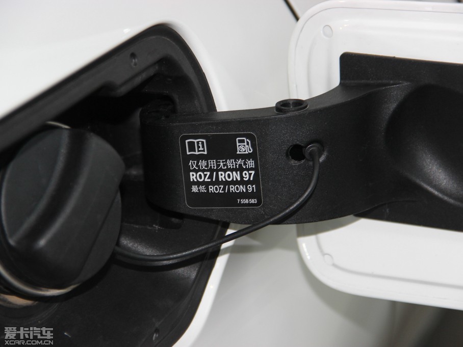 2013R3ϵ 328i \O(sh)Ӌb