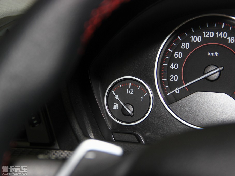 2013R3ϵ 328i \O(sh)Ӌb