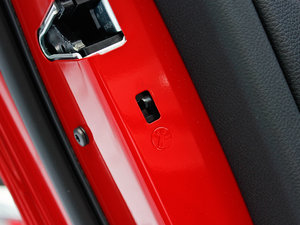 2013320Li L(fng)а g