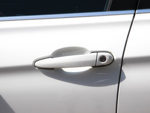 2013Ŀ 328Li AOӋb {T