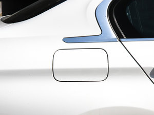 2013Ŀ 335Li LOӋb ^