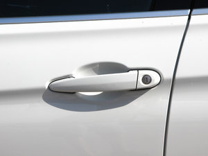 2013Ŀ 335Li LOӋb {T