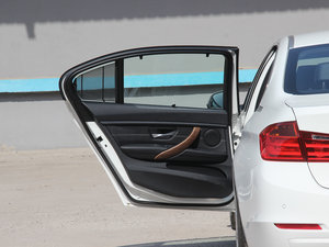 2013Ŀ 335Li L(fng)O(sh)Ӌ(j)b ܇T