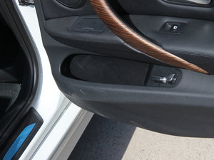 2013Ŀ 335Li LOӋb g