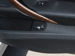 2013Ŀ 335Li LOӋb g