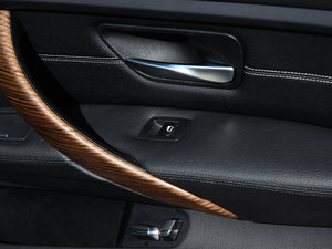 2013Ŀ 335Li LOӋb g