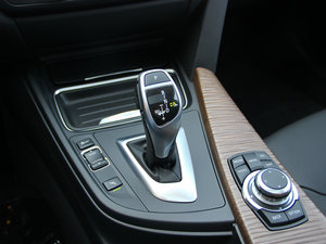 2013Ŀ 320Li L(fng)O(sh)Ӌb п؅^(q)