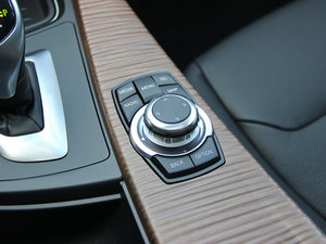 2013Ŀ 320Li L(fng)O(sh)Ӌ(j)b п؅^(q)