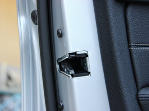 2013Ŀ 320Li LOӋb g