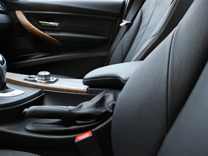 2013Ŀ 320Li LOӋb g