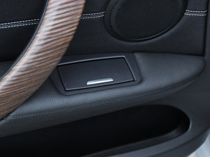 2013Ŀ 320Li LOӋb g