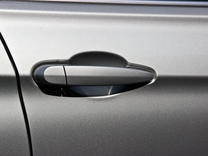 2013Ŀ 320Li LOӋb ^