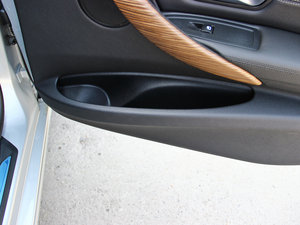 2013Ŀ 320Li LOӋb g