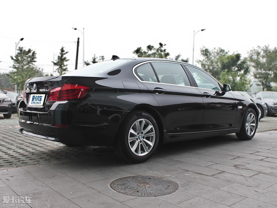 20135ϵ 525Li 