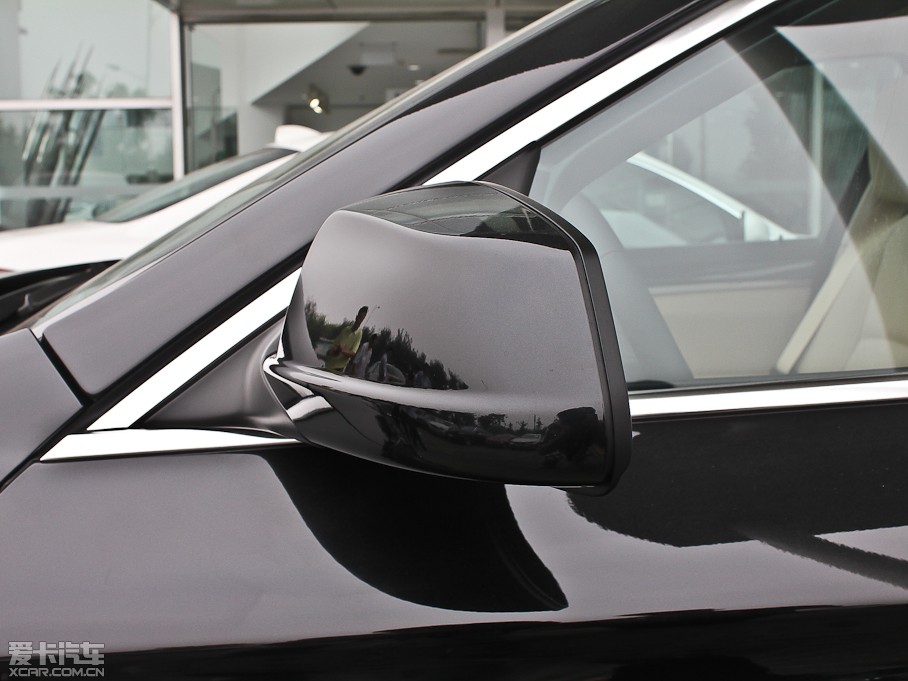 2013��R5ϵ 525Li ���A��