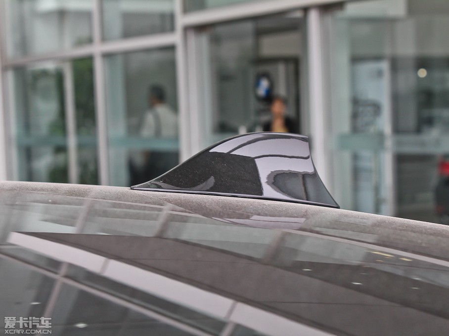 2013��R5ϵ 525Li ���A��