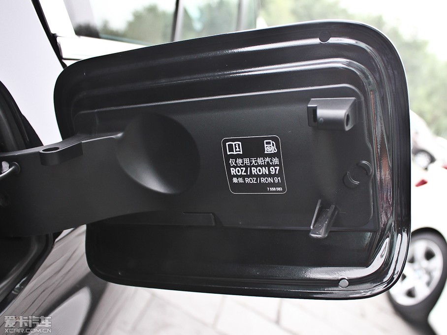 2013��R5ϵ 525Li ���A��