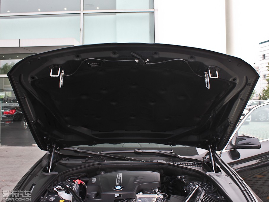 2013��R5ϵ 525Li ���A��