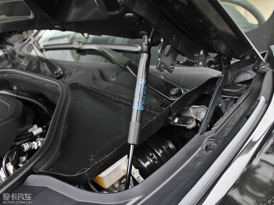 2013��R5ϵ 525Li ���A��