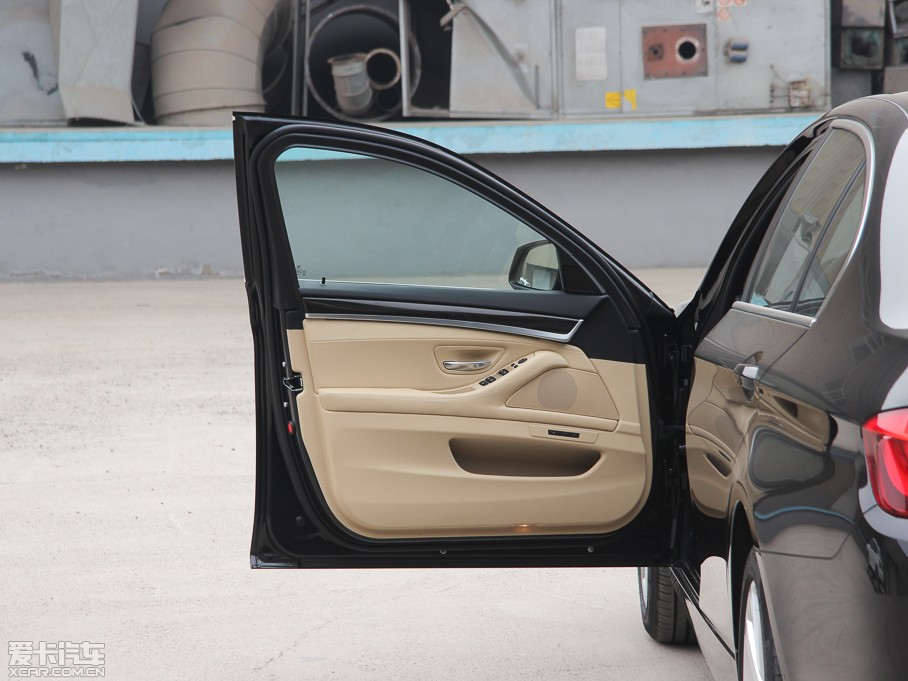 2013��R5ϵ 530Li �I�Ȱ�