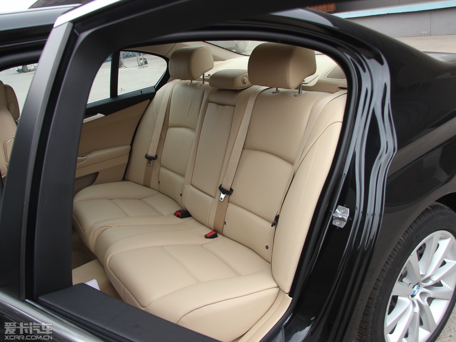 2013��R5ϵ 530Li �I�Ȱ�