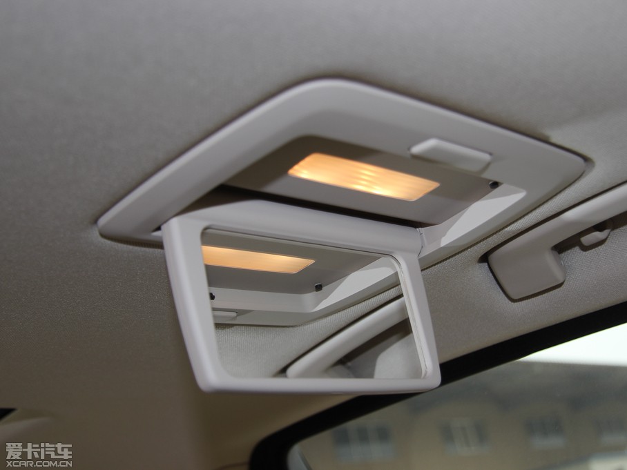 2013��R5ϵ 530Li �I�Ȱ�