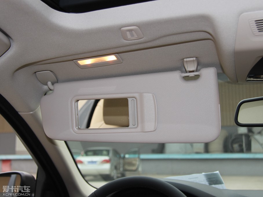 2013��R5ϵ 530Li �I�Ȱ�