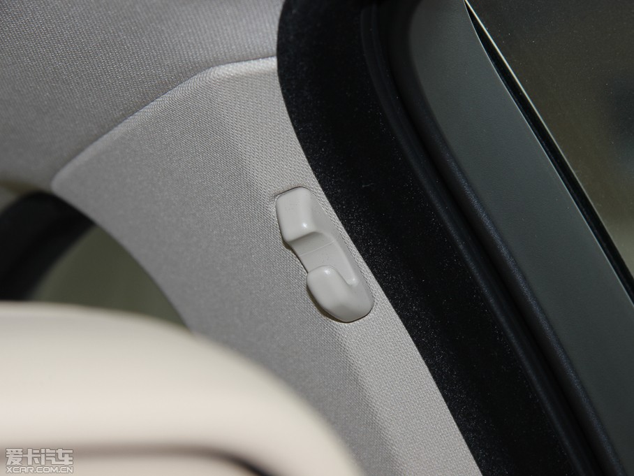 2013��R5ϵ 530Li �I(l��ng)�Ȱ�