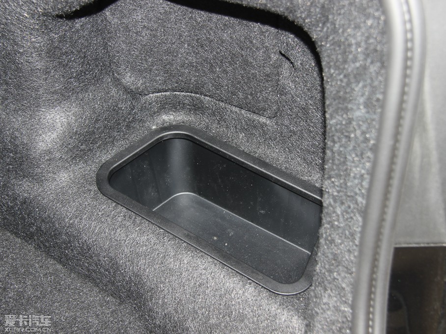 2013��R5ϵ 530Li �I(l��ng)�Ȱ�