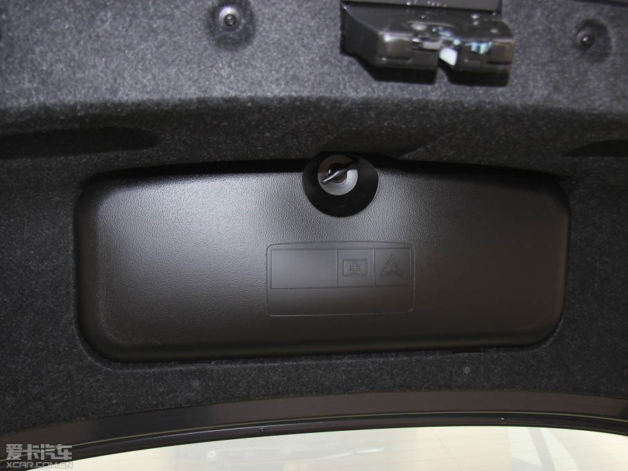 2013��R5ϵ 530Li �I�Ȱ�