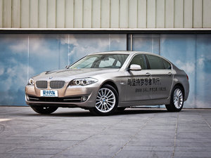 2013款535Li 领先版 左前45度
