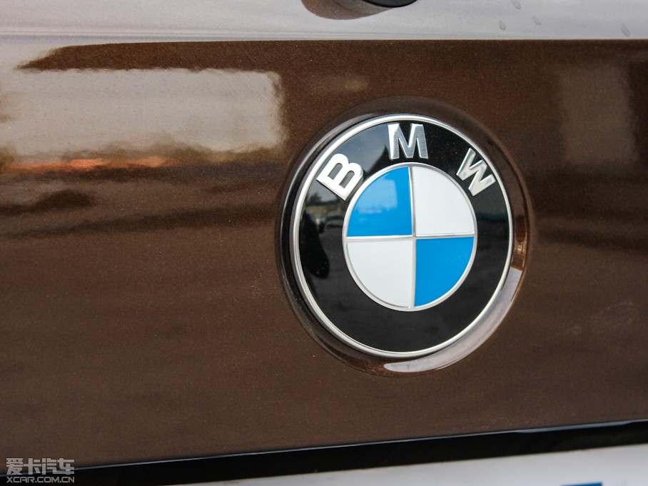 2013RX1 xDrive 20i XOӋb