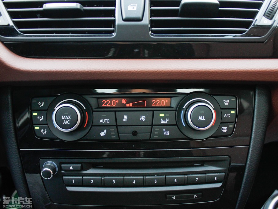 2013RX1 xDrive 20i XO(sh)Ӌb