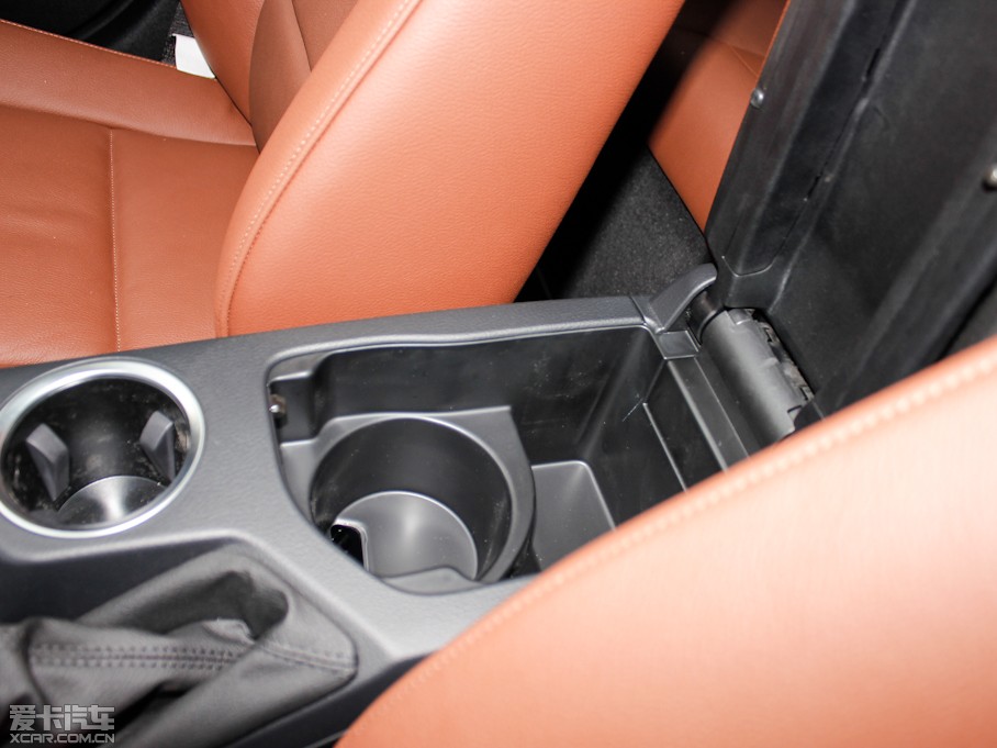 2013RX1 xDrive 20i XOӋb