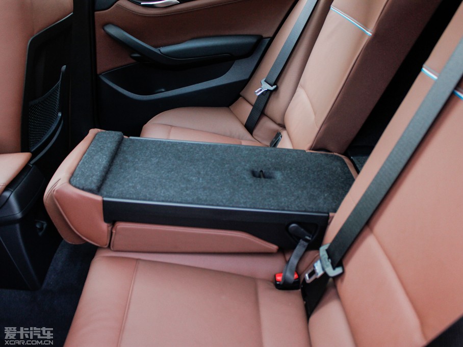 2013RX1 xDrive 20i XO(sh)Ӌb