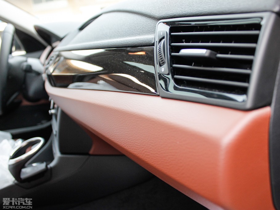 2013��RX1 xDrive 20i X�O(sh��)Ӌ(j��)���b