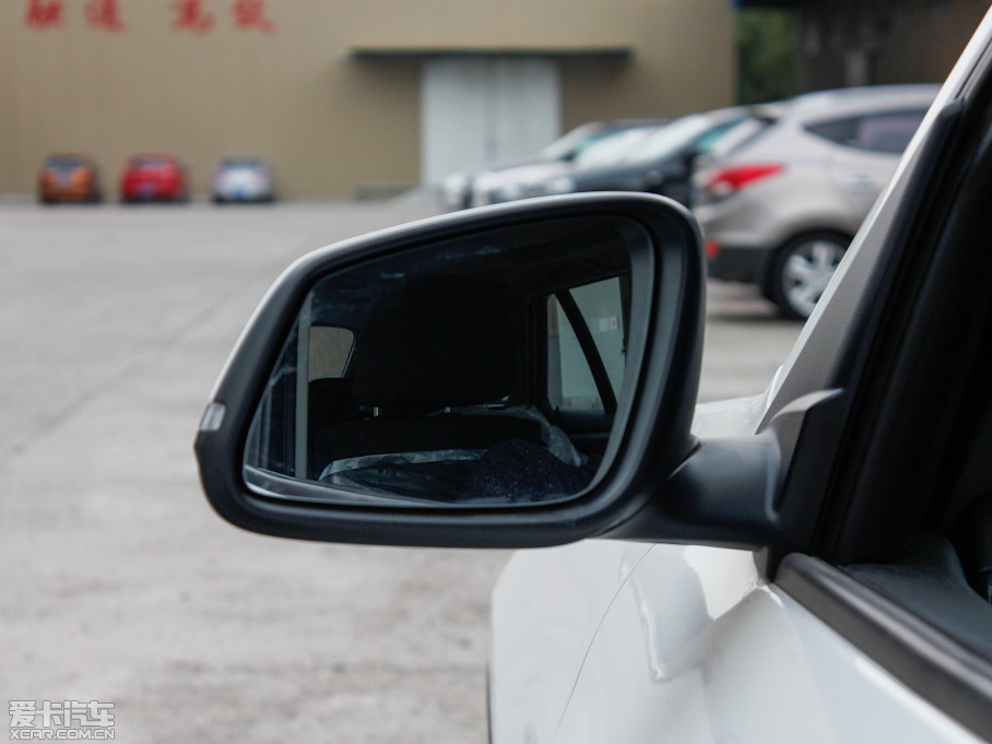 2013RX1 sDrive 18i r