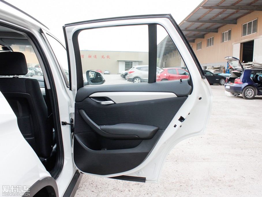 2013RX1 sDrive 18i r