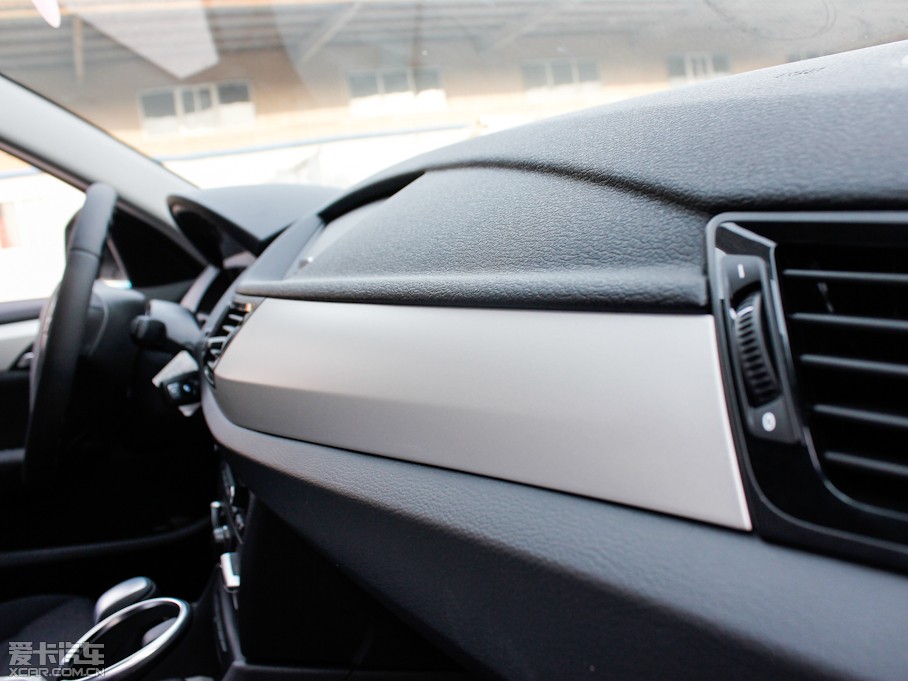 2013RX1 sDrive 18i r(sh)