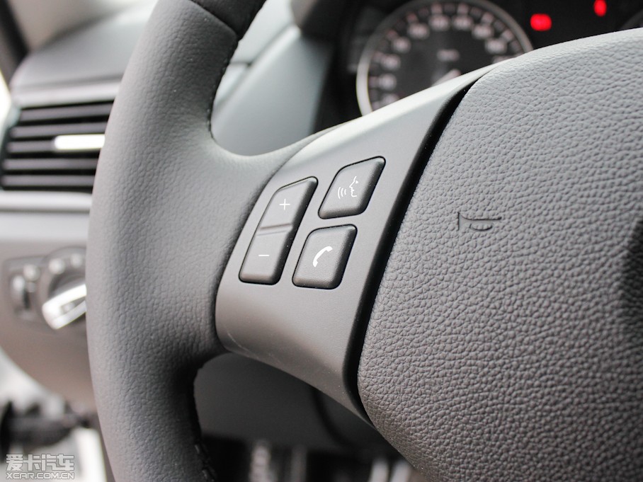 2013RX1 sDrive 18i r(sh)