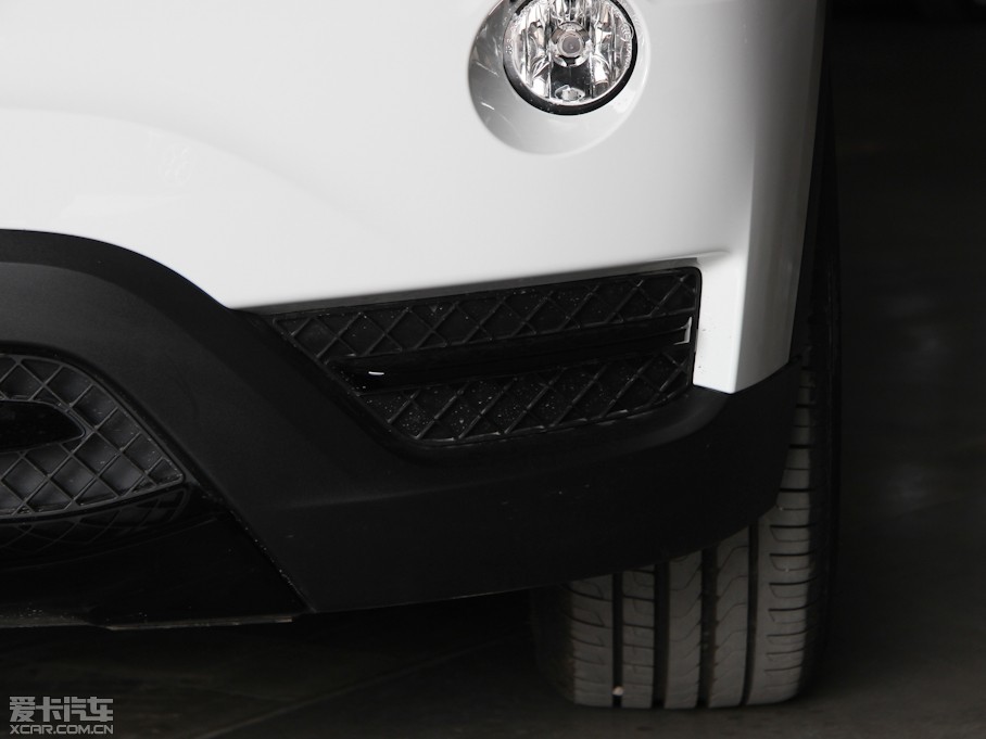 2013RX1 sDrive 20i \OӋb