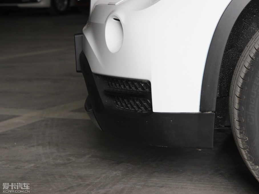 2013RX1 sDrive 20i \OӋb