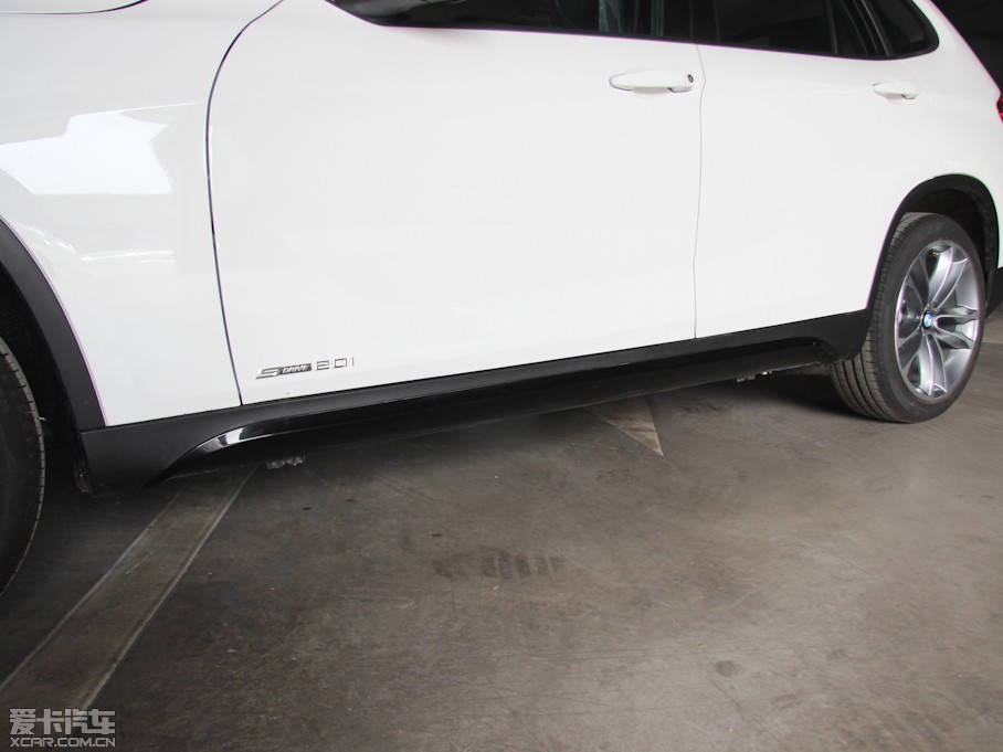 2013RX1 sDrive 20i \OӋb