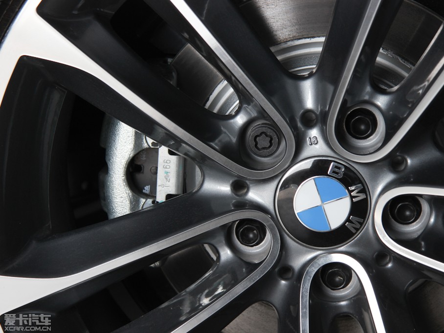 2013RX1 sDrive 20i \(yn)(dng)O(sh)Ӌ(j)b