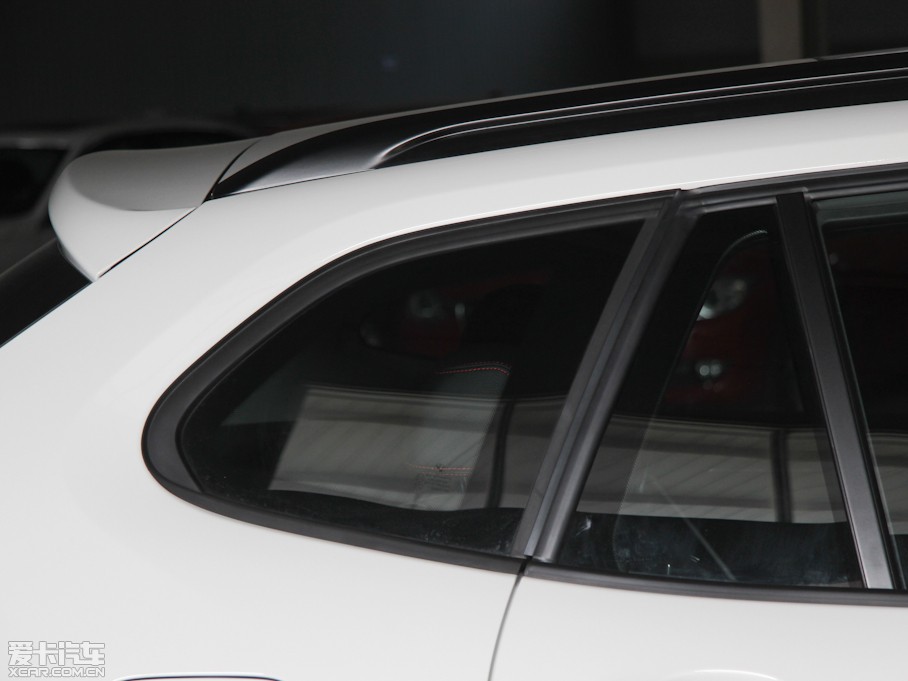 2013RX1 sDrive 20i \O(sh)Ӌb