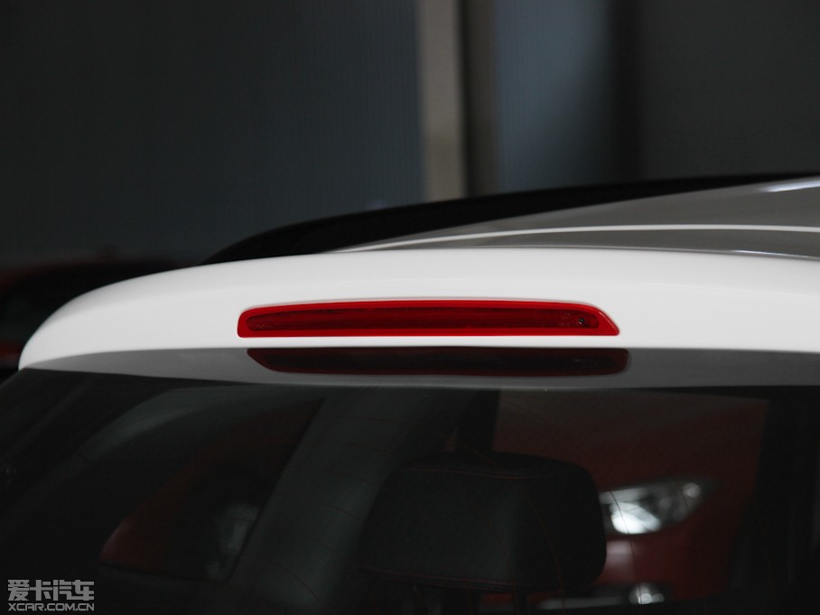 2013RX1 sDrive 20i \OӋb